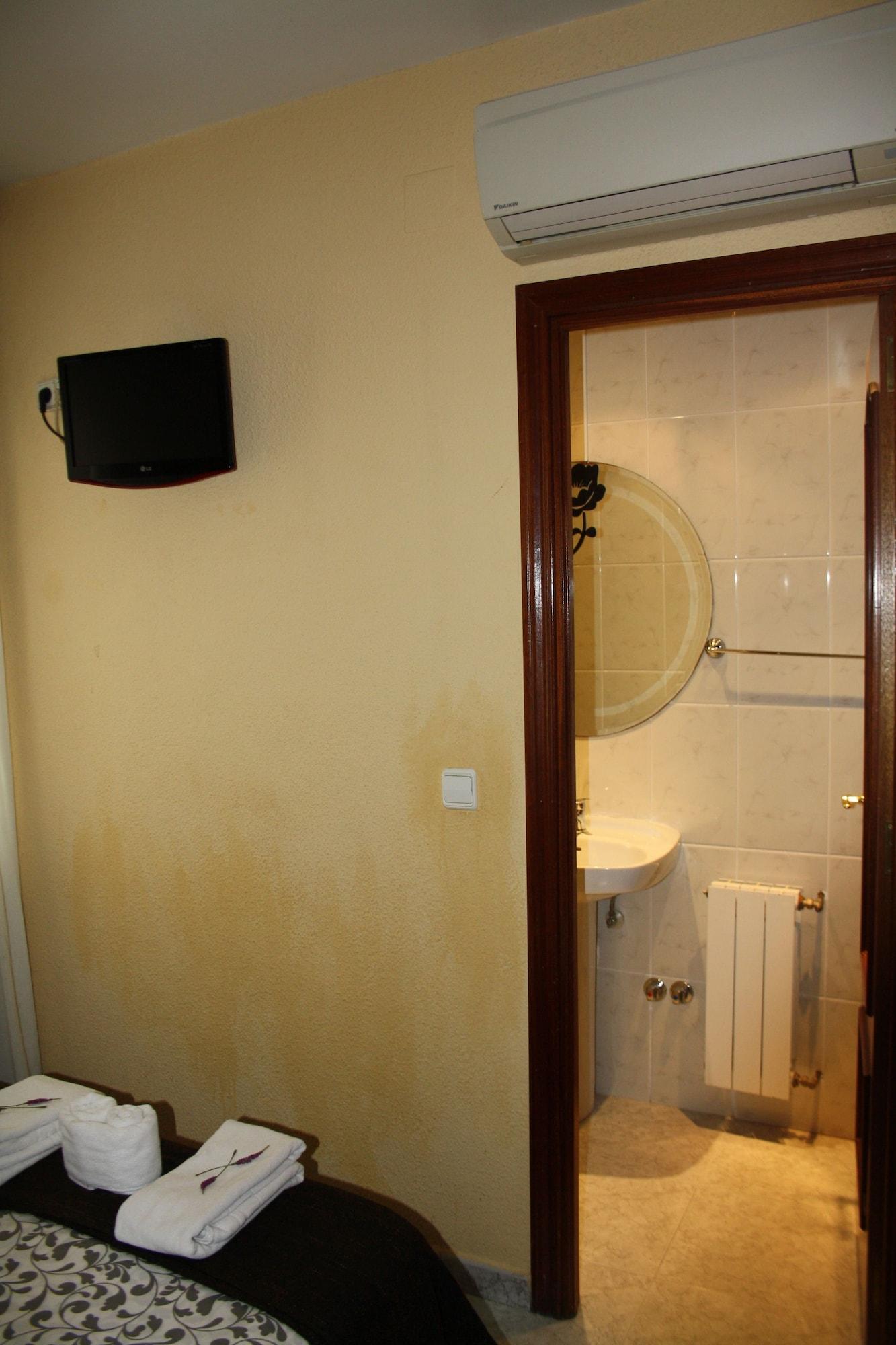 מדריד Hostal Rofer מראה חיצוני תמונה