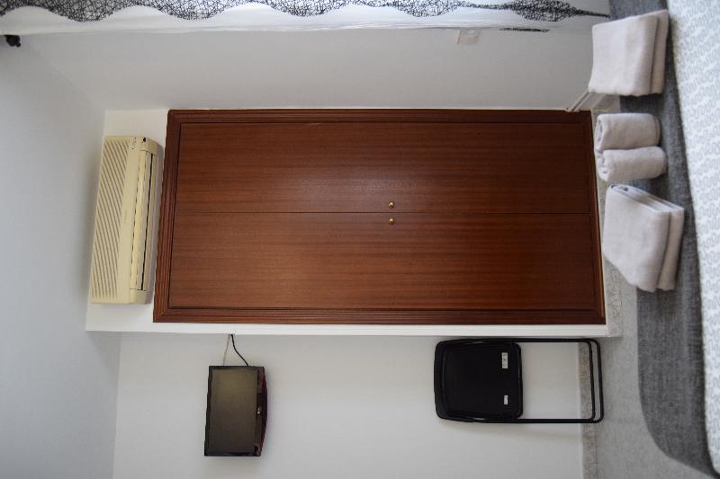 מדריד Hostal Rofer מראה חיצוני תמונה