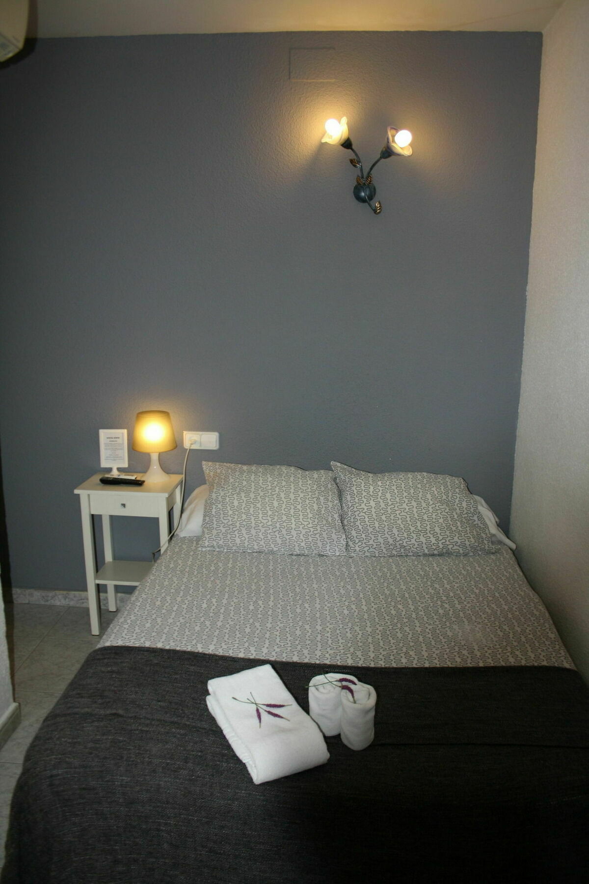מדריד Hostal Rofer מראה חיצוני תמונה